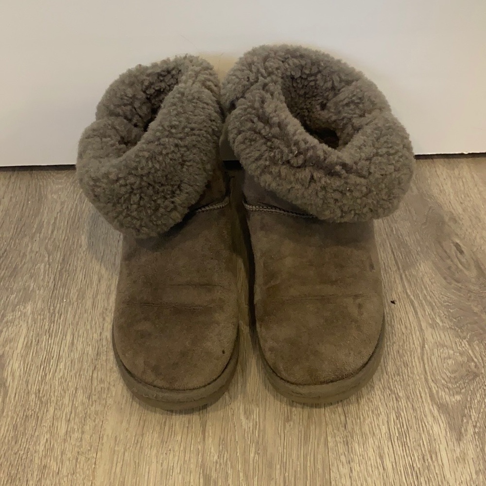 Gray Ugg Boots